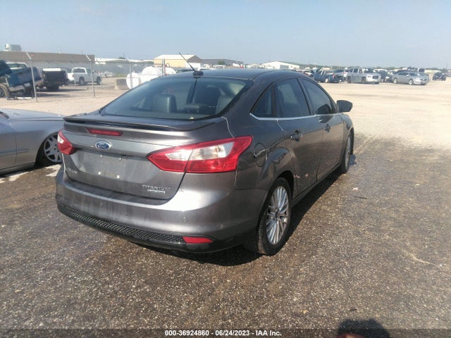 2013 FORD FOCUS TITANIUM VIN: 1FADP3J24DL343922
