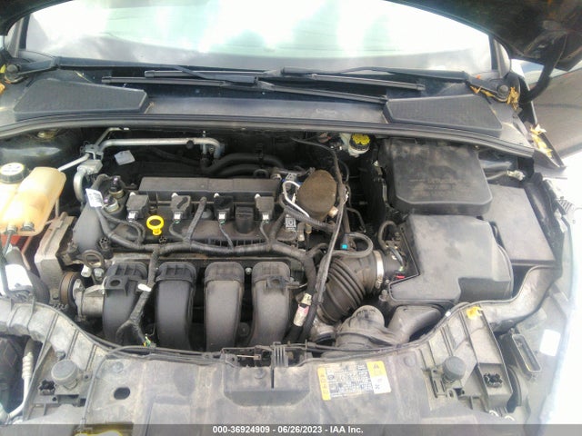 Ford FOCUS SE 2015 1FADP3K20FL244967 Image 10