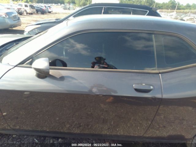 2C3CDZAG3GH254846 Dodge Challenger Sxt