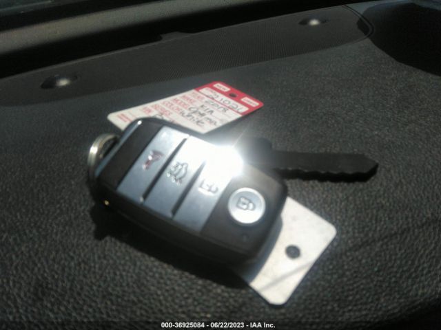 5XXGV4L25JG225146 KIA OPTIMA SX
