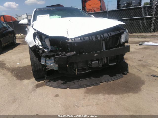 5XXGV4L25JG225146 KIA OPTIMA SX