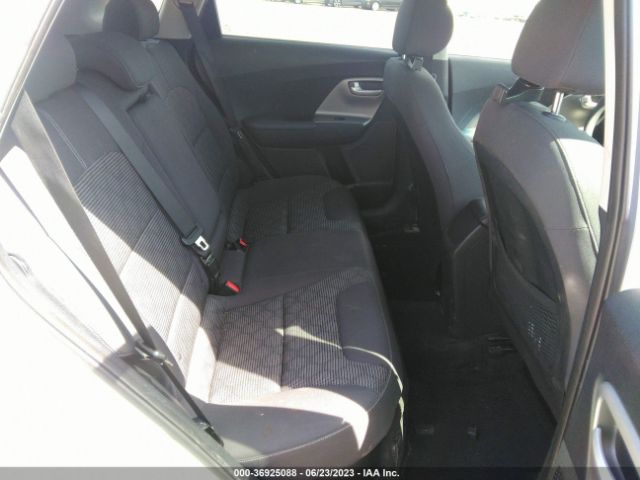 KNDCB3LC9H5051638 KIA NIRO LX