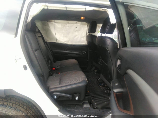 Toyota Highlander Le 2019 5TDBZRFH1KS953767 Image 15