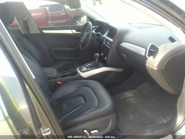 WAUBFAFL6GN012520 Audi A4 PREMIUM