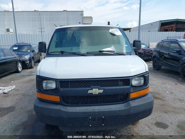 Chevrolet EXPRESS CARGO VAN 2014 1GCZGUCG2E1211382 Image 4