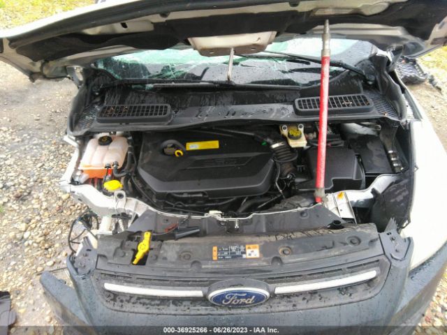 1FMCU9GX8EUC60585 Ford ESCAPE SE