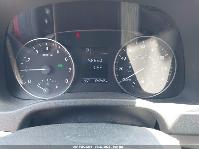 2017 HYUNDAI ELANTRA SE VIN: KMHD74LF8HU371783