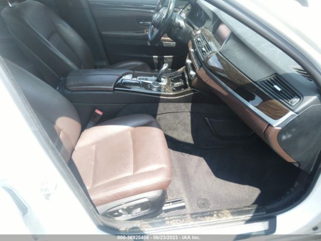 WBA5A5C57FD519584 BMW 5 Series 528i