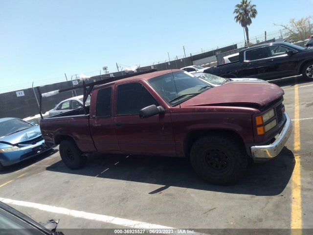 1996 GMC SIERRA C1500 VIN: 2GTEC19RXT1510000