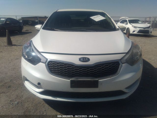 KNAFX4A6XF5422799 KIA FORTE LX