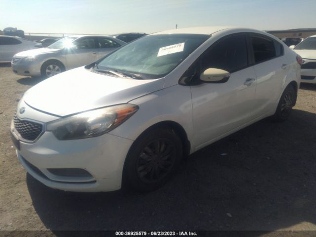 KNAFX4A6XF5422799 KIA FORTE LX