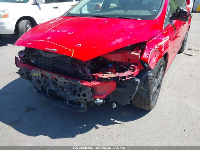 Ford FOCUS SE 2015 1FADP3K22FL326263 Image 6