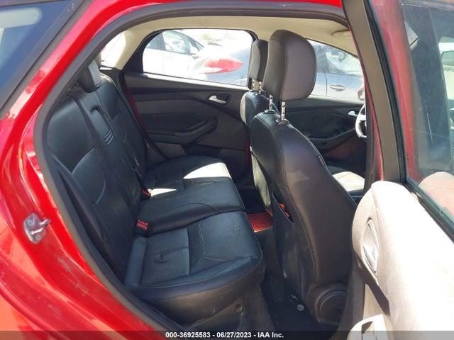 Ford FOCUS SE 2015 1FADP3K22FL326263 Image 8