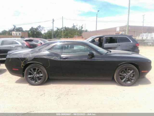 2C3CDZGG2NH156850 Dodge Challenger Sxt