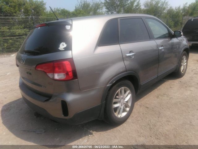 5XYKT3A63EG454183 KIA SORENTO LX