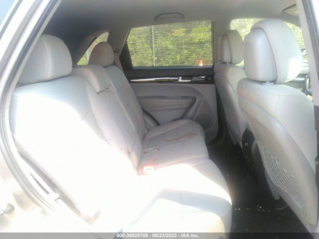 5XYKT3A63EG454183 KIA SORENTO LX