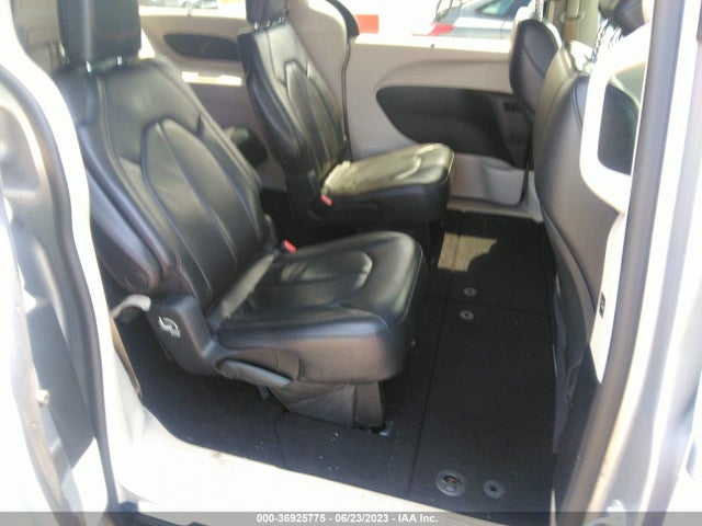 2C4RC1BG4HR613853 Chrysler Pacifica Touring-l