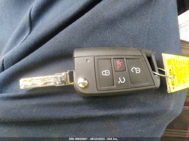 3VWYT7AU4GM037268 Volkswagen GOLF GTI S