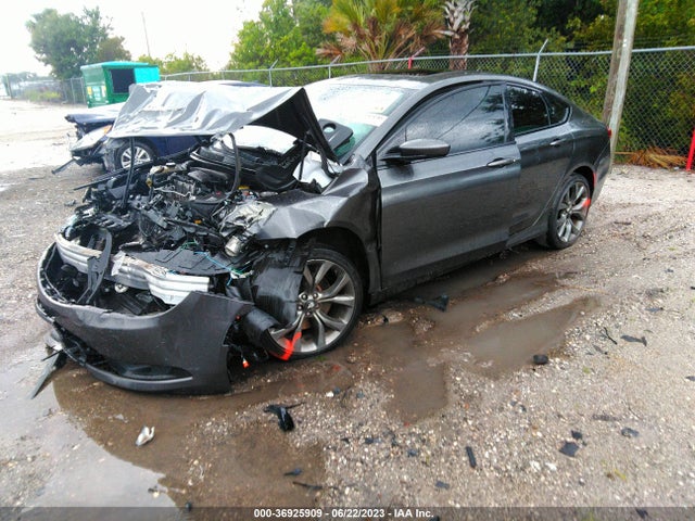 Chrysler 200 S 2015 1C3CCCBB4FN550287 Image 2