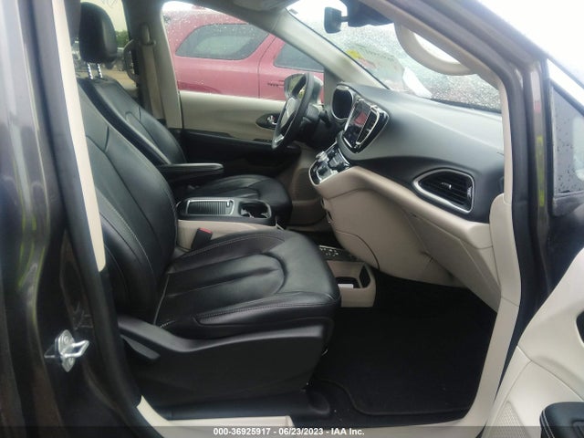 2C4RC1BG2NR136805 Chrysler Pacifica Touring L