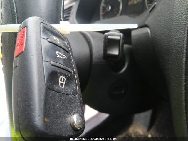 2012 VOLKSWAGEN JETTA SEDAN SEL W/SUNROOF PZEV VIN: 3VWLP7AJ6CM006750
