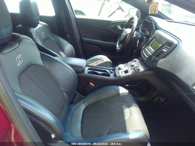 Chrysler 200 S 2015 1C3CCCBB4FN671451 Image 5
