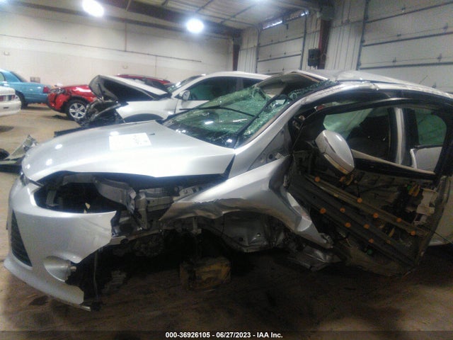 Ford FOCUS SE 2014 1FADP3F2XEL393671 Image 8