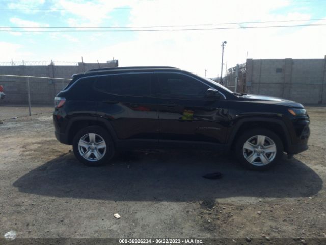 3C4NJDBBXNT125154 Jeep Compass Latitude