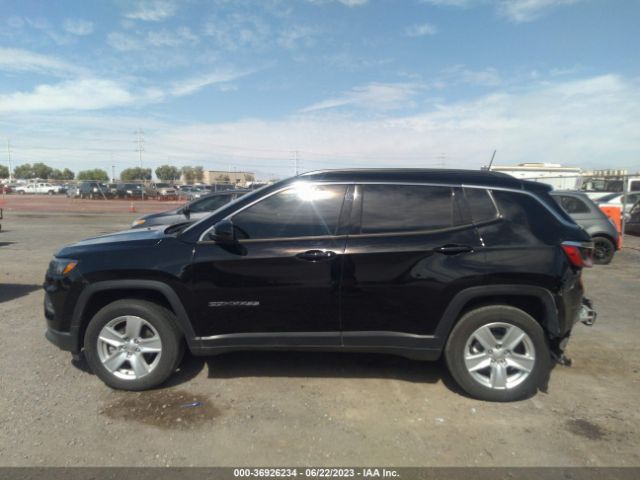 3C4NJDBBXNT125154 Jeep Compass Latitude