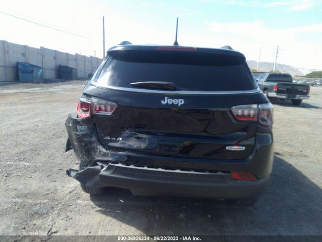 3C4NJDBBXNT125154 Jeep Compass Latitude