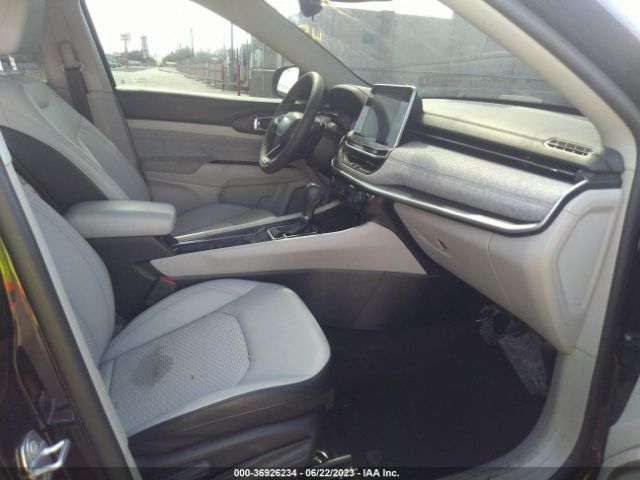 3C4NJDBBXNT125154 Jeep Compass Latitude