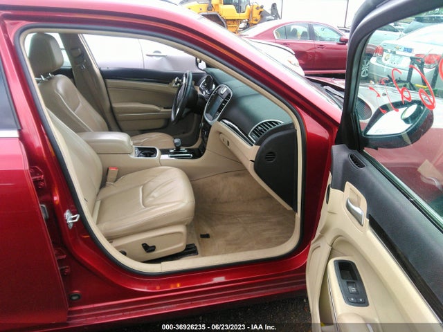 2C3CCAAG5EH166477 Chrysler 300