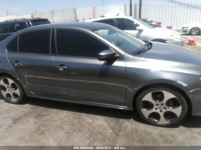 3VW2B7AJ9JM206724 Volkswagen Jetta 1.4t S