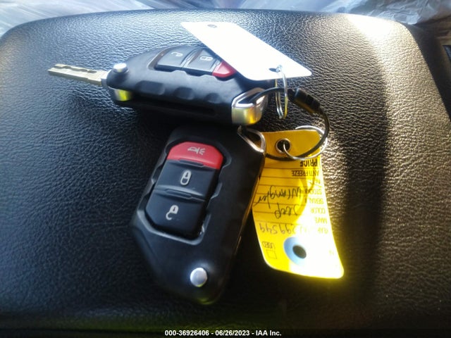 1C4HJXDN7LW299549 Jeep Wrangler Unlimited Sport S