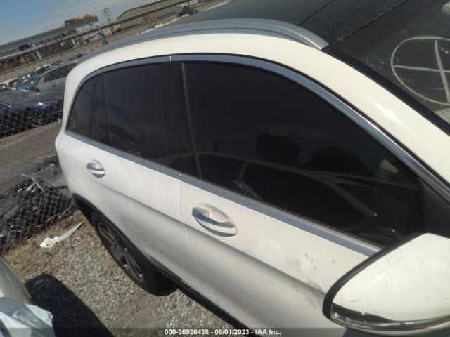WDC0G4JB5JV106364 Mercedes-Benz Glc Glc 300