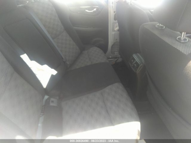 JN1BJ1CV8LW275641 Nissan Rogue Sport Sv