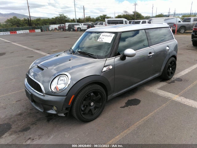 2010 MINI COOPER S CLUBMAN WMWMM3C59ATZ33682 Photo 1