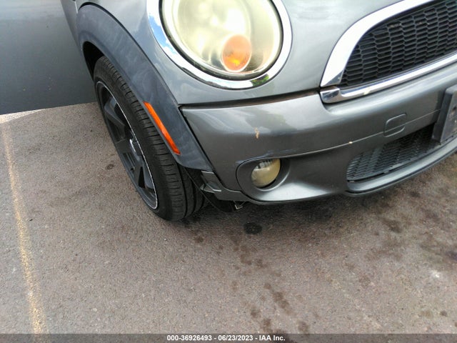 2010 MINI COOPER S CLUBMAN WMWMM3C59ATZ33682 Photo 5