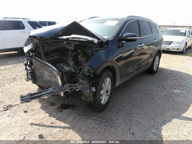 KIA SORENTO LX 2016 5XYPG4A58GG002496 Image 2