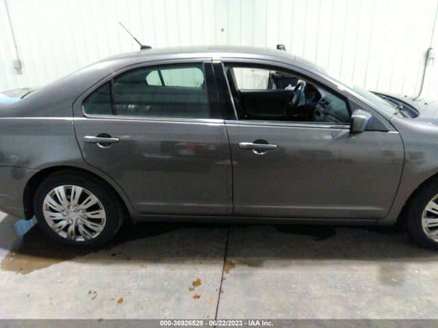 2010 FORD FUSION SE VIN: 3FAHP0HA4AR401618