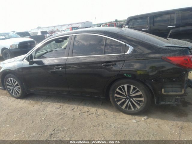 4S3BNAF68K3008716 Subaru Legacy Premium
