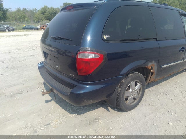 2004 DODGE GRAND CARAVAN SXT VIN: 2D4GP44L94R595452