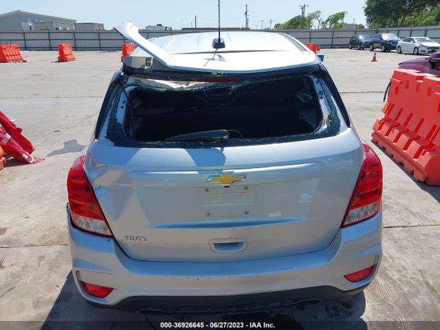 Chevrolet TRAX LS 2018 KL7CJKSB0JB627014 Image 17