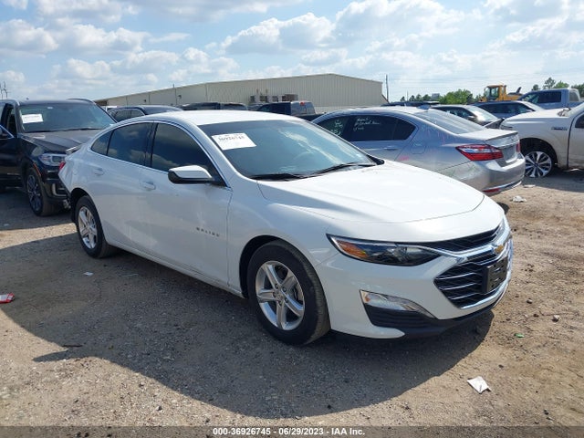 2022 1G1ZD5ST4NF137035 main image