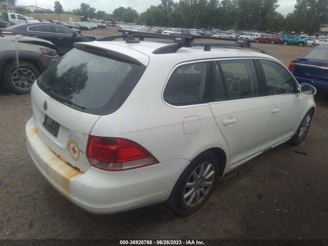 2009 VOLKSWAGEN JETTA SPORTWAGEN TDI VIN: 3VWTL71K19M307214