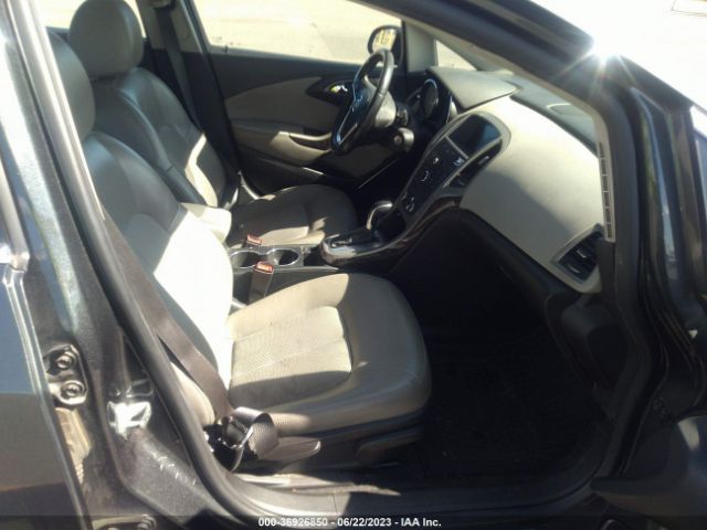 1G4PW5SK3G4174152 Buick Verano Sport Touring