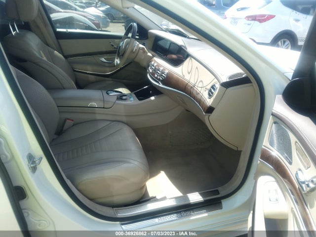 2015 MERCEDES-BENZ S-CLASS S 550 VIN: WDDUG8CBXFA093742