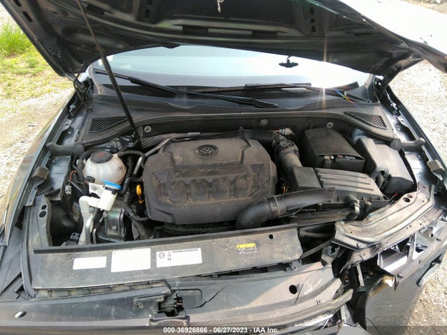 1VWBA7A36JC016420 Volkswagen Passat 2.0t Se
