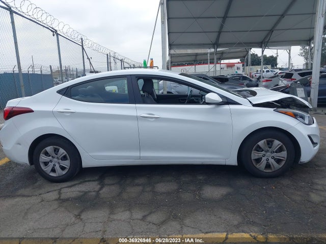 Hyundai ELANTRA SE 2016 5NPDH4AE8GH739576 Image 13