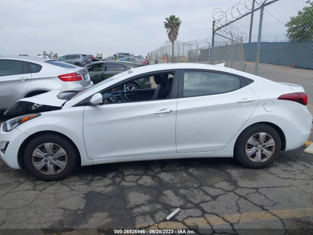Hyundai ELANTRA SE 2016 5NPDH4AE8GH739576 Image 14